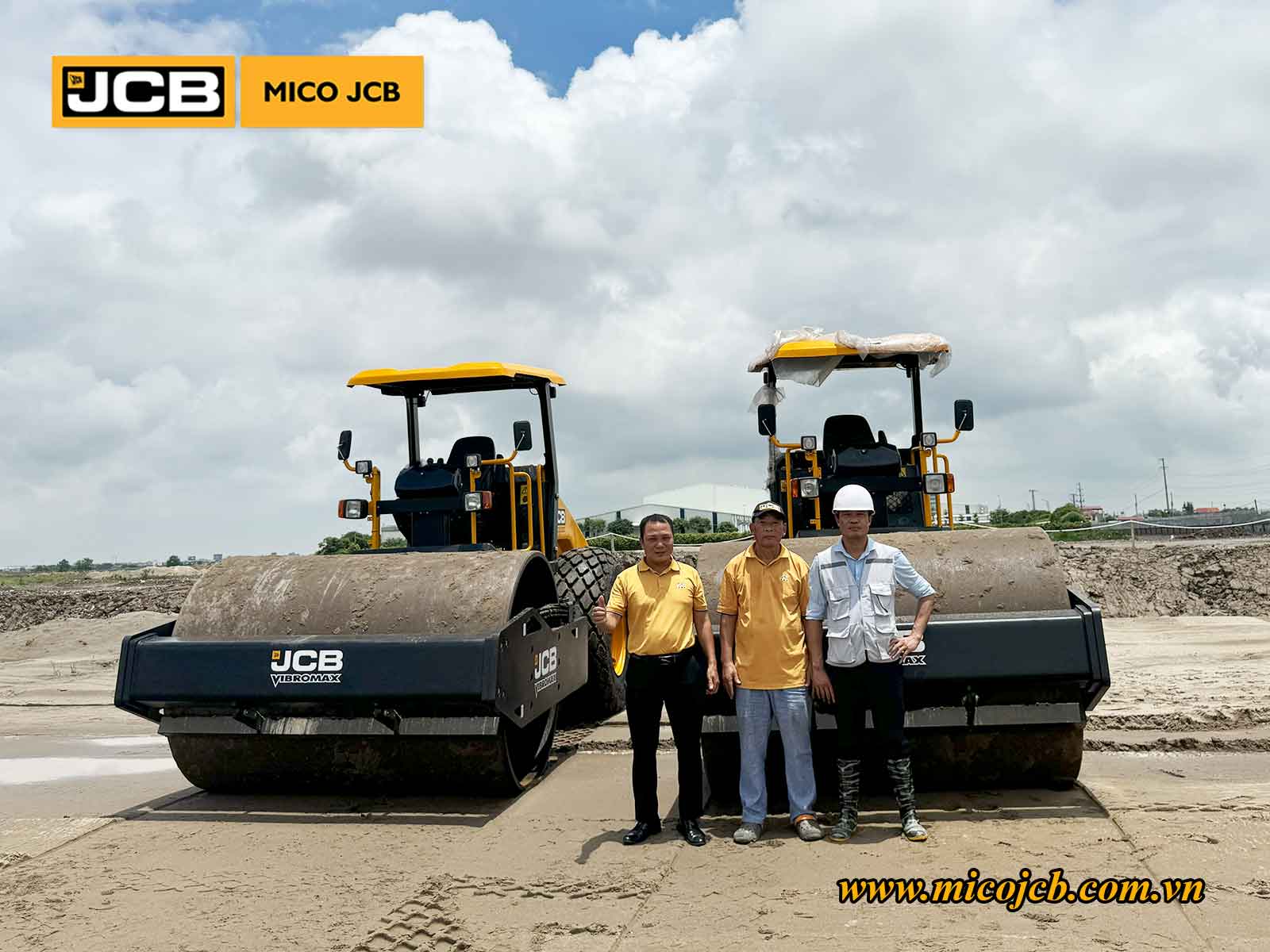  Bàn giao 02 Xe lu rung JCB 116D Vibromax cho khách hàng