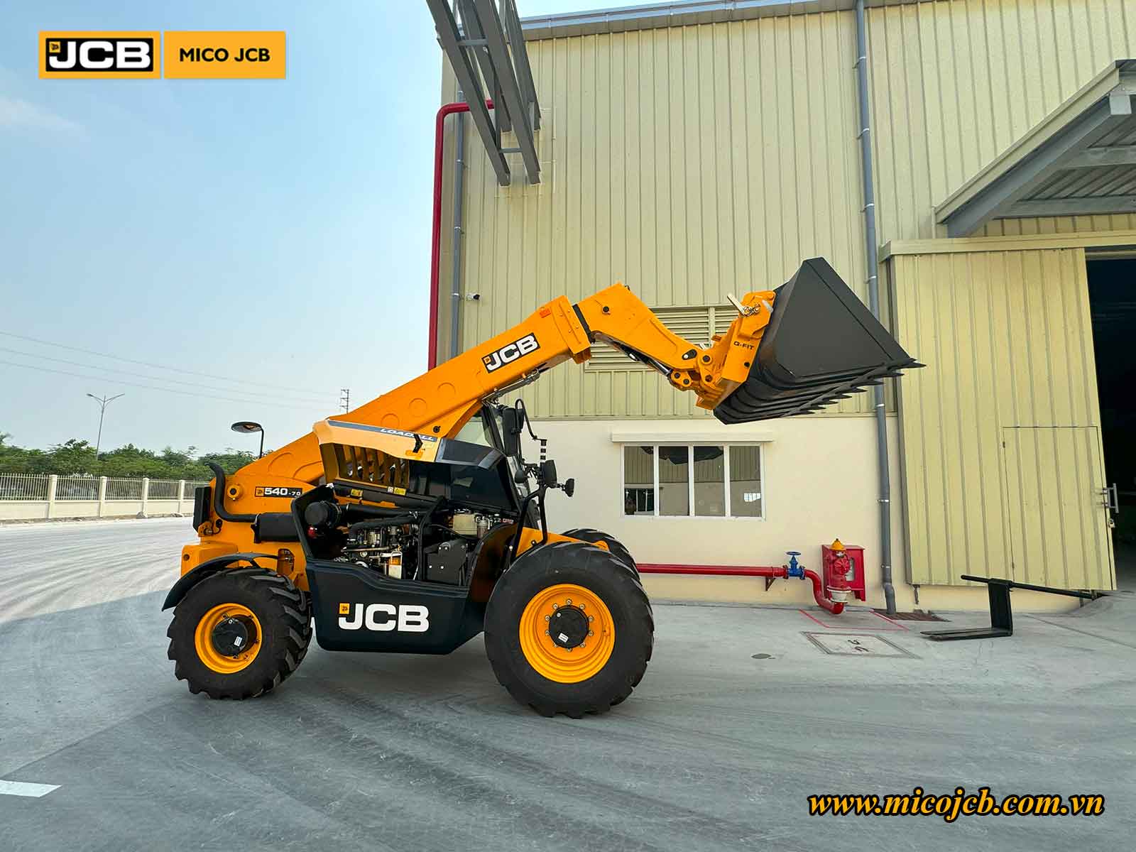 Bàn giao JCB: Xe nâng đa năng 540-70 cho Nhà máy sản xuất