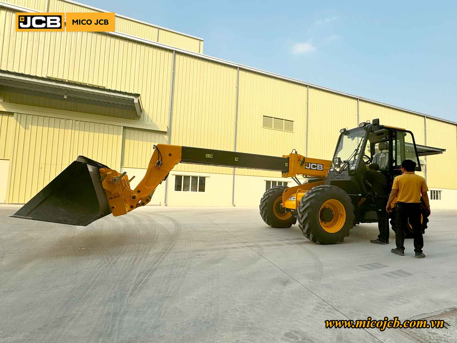 Bàn giao JCB: Xe nâng đa năng 540-70 cho Nhà máy sản xuất