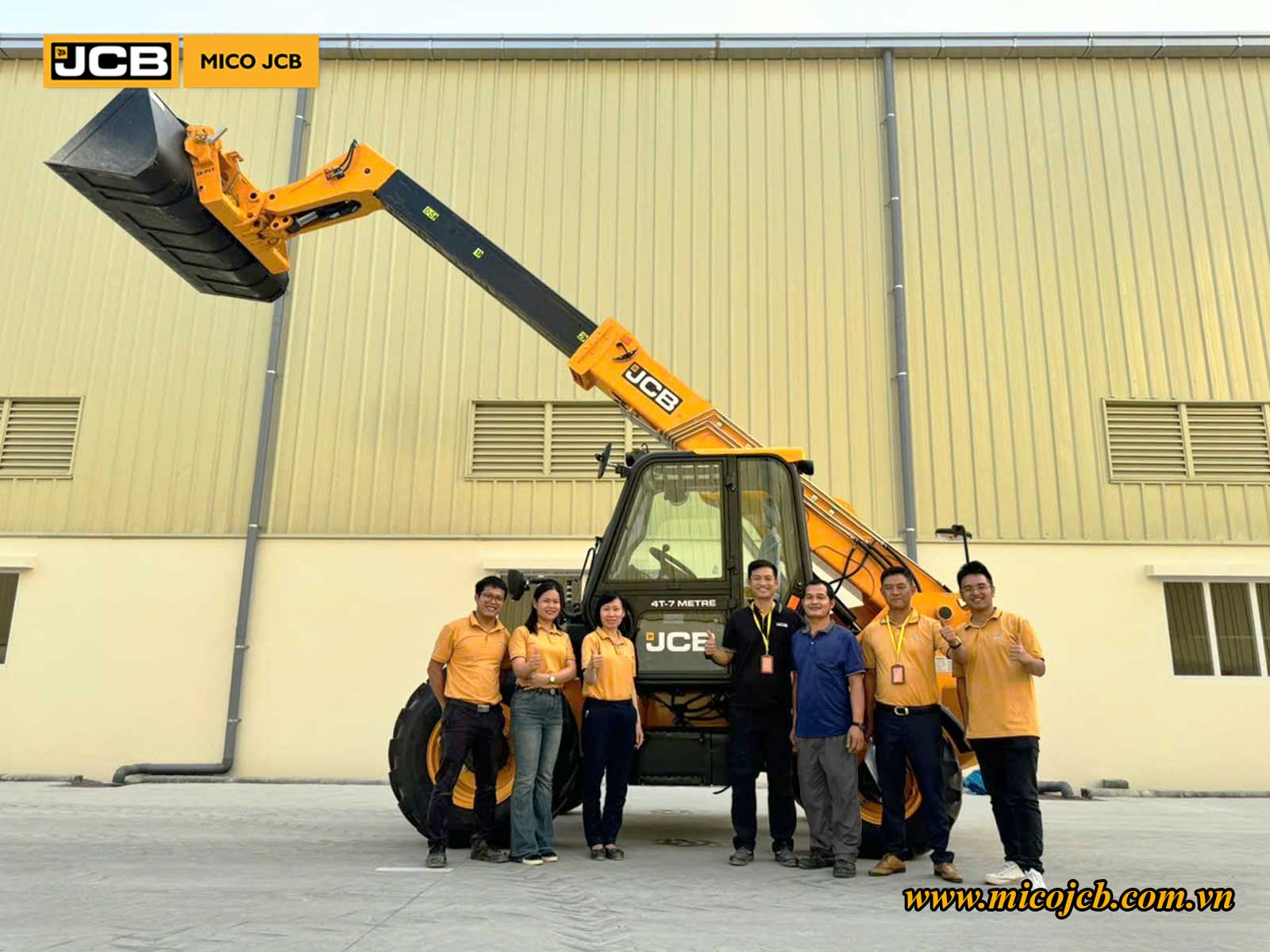 Bàn giao JCB: Xe nâng đa năng 540-70 cho Nhà máy sản xuất