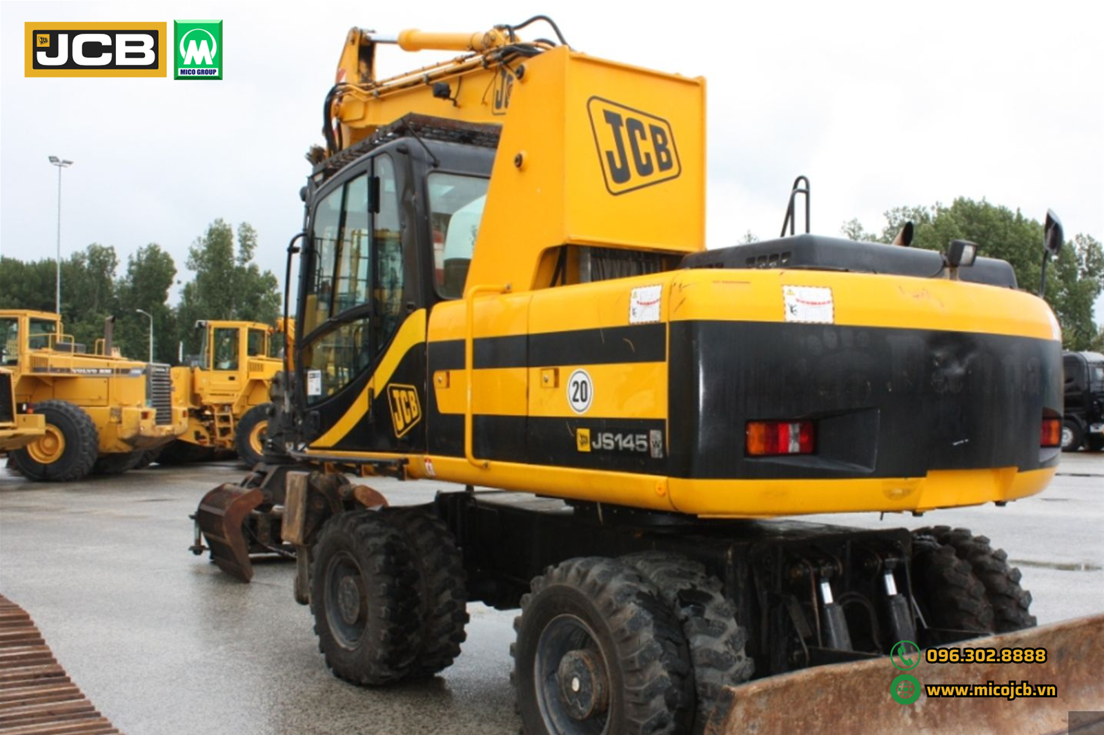 máy xúc đào bánh lốp JCB