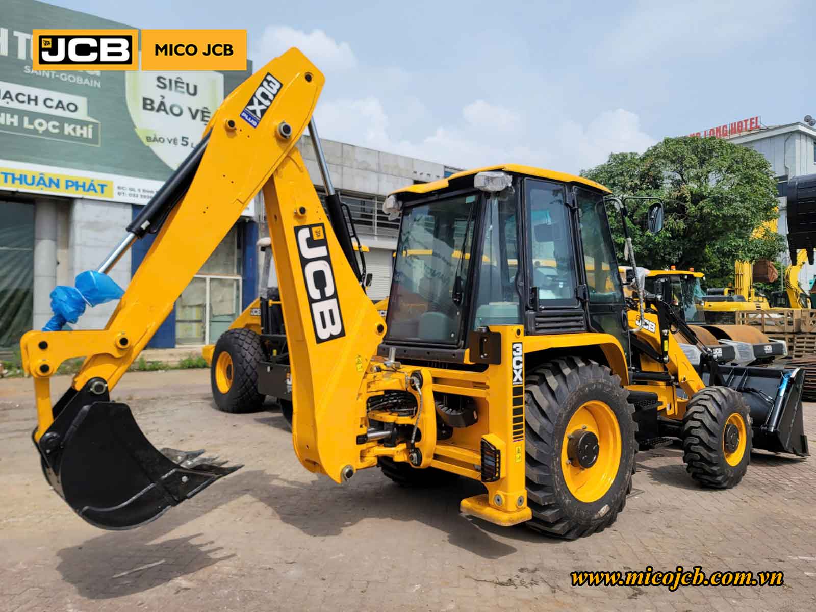 Máy xúc đào liên hợp JCB 3CX PLus có sẵn tại kho MICO