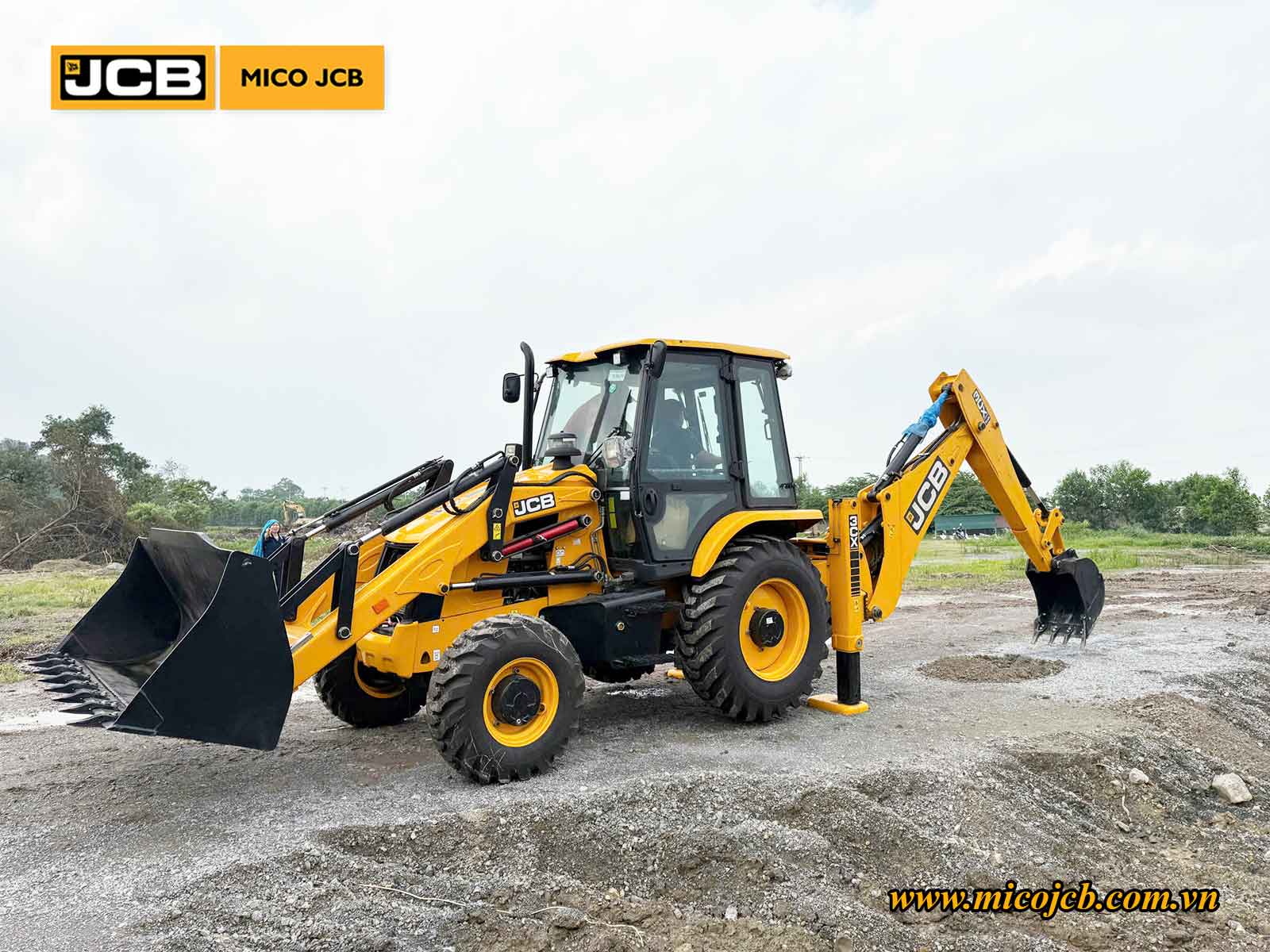 Xe xúc đào liên hợp JCB | Giải pháp bảo trì và xây dựng sân golf
