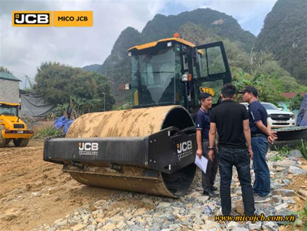 Bàn giao JCB: 02 Xe lu rung JCB 116D cabin điều hòa cho dự án đường cao tốc